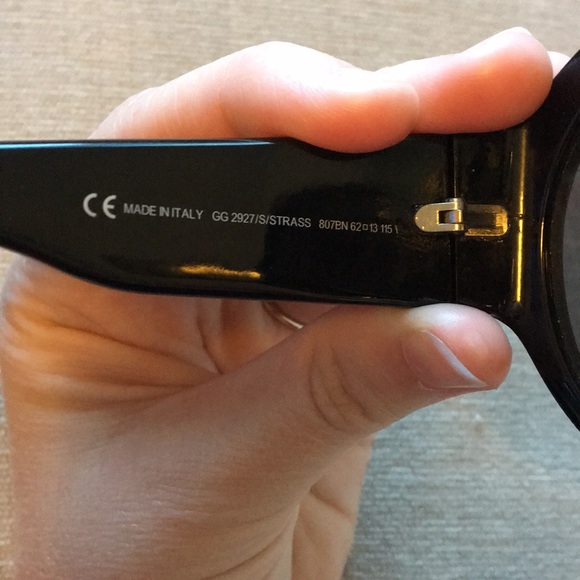 AUTHENTIC GUCCI diamond encrusted sunglasses - Picture 4 of 7